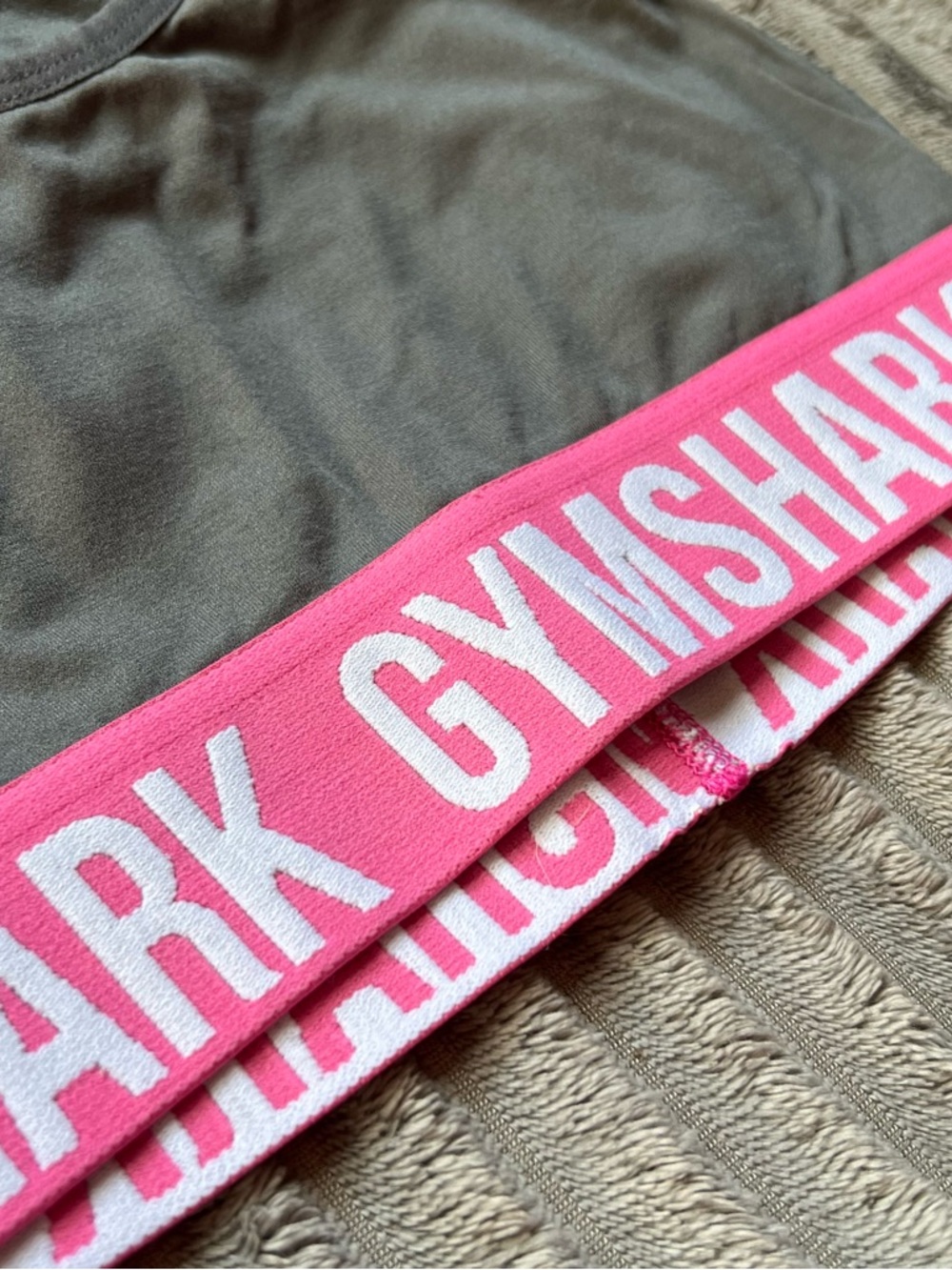 Gymshark Women’s Sports Bra Size XS / Small Unpadded Activewear Gray Pink - Picture 3 of 7